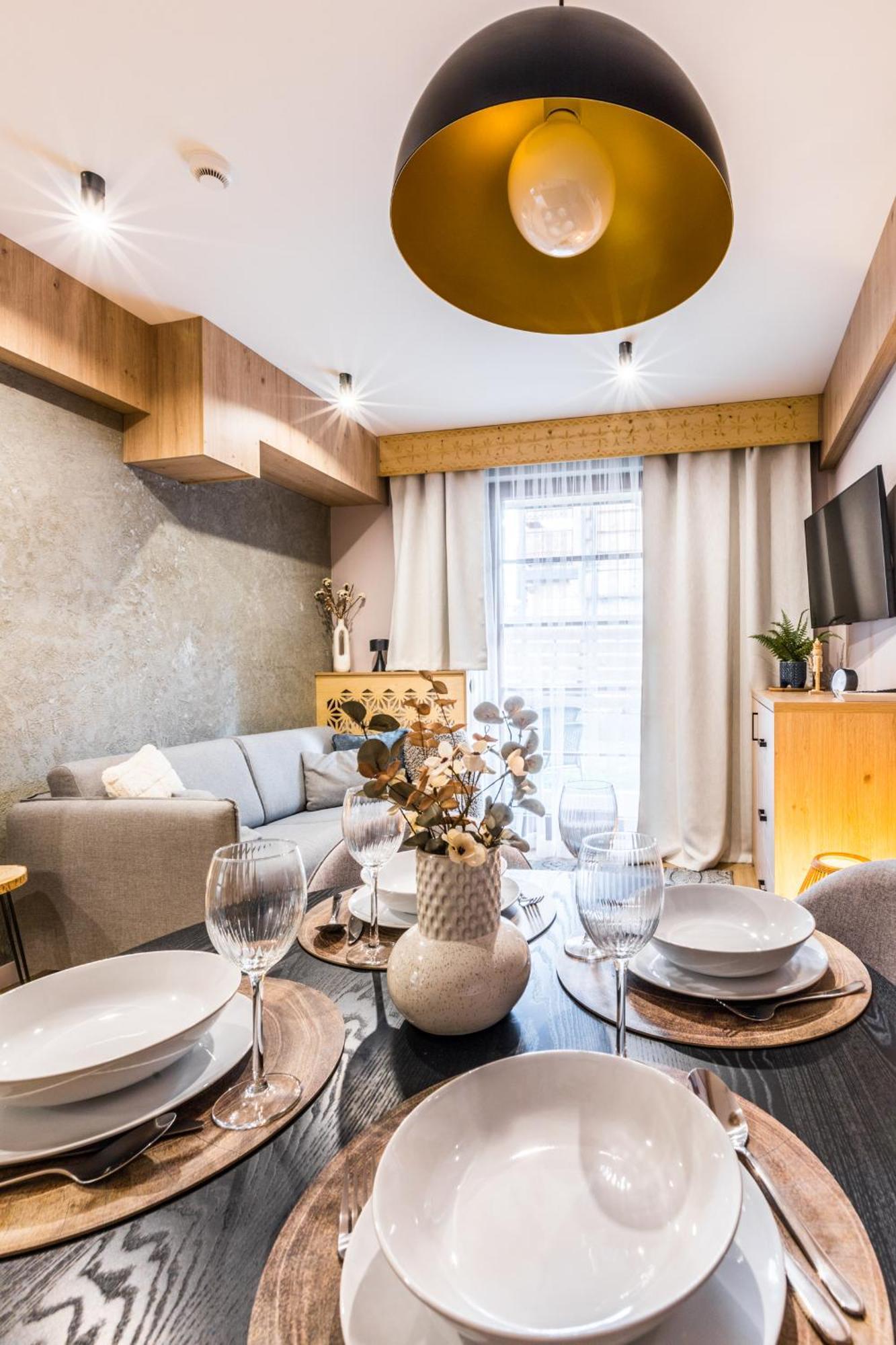 Aparthotel Lucylla Zakopane Exteriör bild